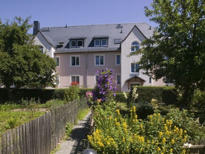 Nowo wyremontowane mieszkanie 4-pokojowe z ogrodem do wynajęcia – komfortowe mieszkanie – Photo 1