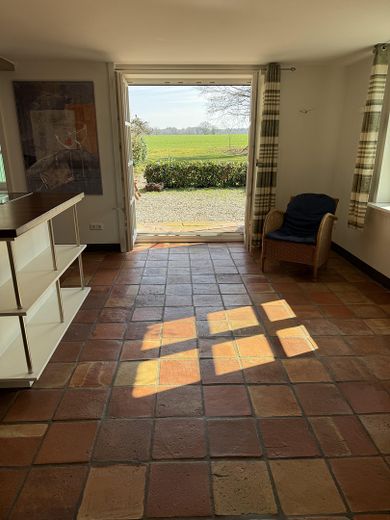 विशेष प्रकार का ग्रामीण मकान – Blick von Küche auf Terrasse