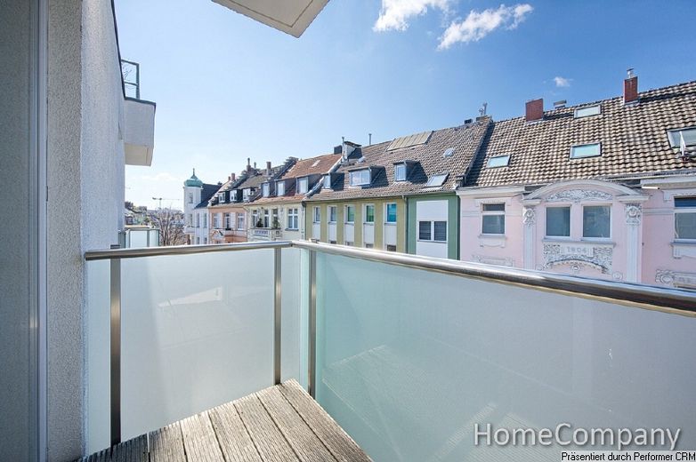 Außergewöhnliches Komfortapartment mit Balkon und Aufzug im Zentrum von Düsseldorf – 36025e936d0e420e93aa5a62155e9da1a4494832.jpg