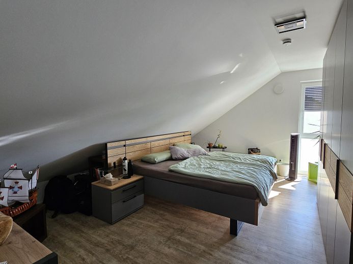 Schlafzimmer1