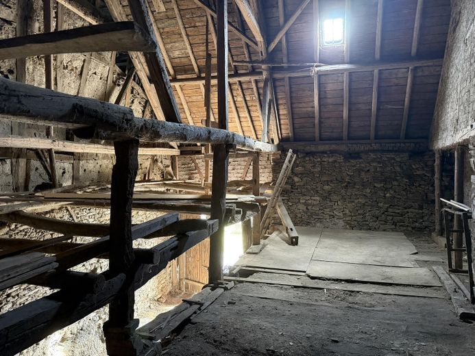 Gut erhaltenes Bauernhaus sucht neue Liebe – Foto 24