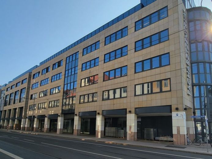 980 m² große Büro/Praxisfläche in Zentrumsnähe – Foto 1