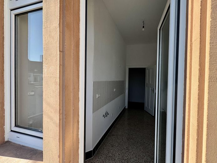 Erstbezug nach Kernsanierung: Wohnen im Baudenkmal - KA-Oststadt – फोटो 14