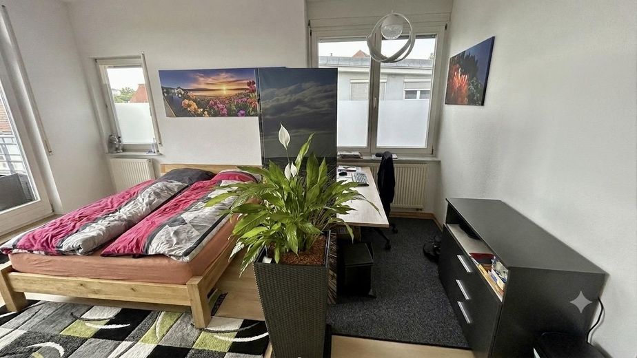 بنتهاوس 6 غرف بتجهيزات عالية الجودة، مركزي + هادئ + مشرق - D-72622 Nürtingen – Master Bedroom