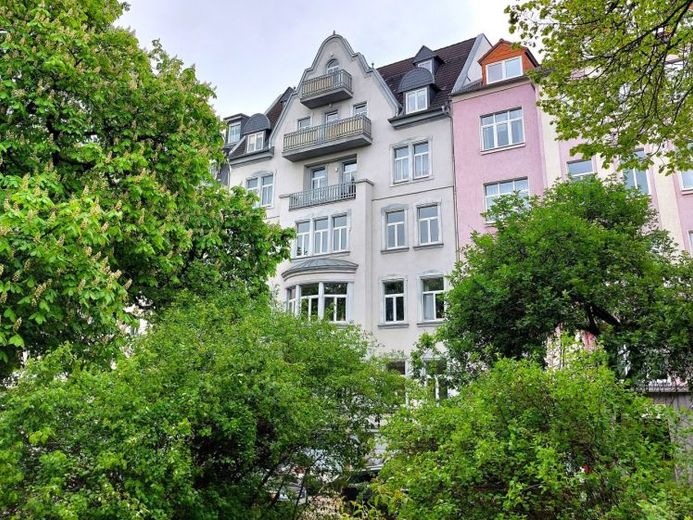 Vermietete 2-Raum-Wohnung mit Balkon und Aufzug! – Foto 1