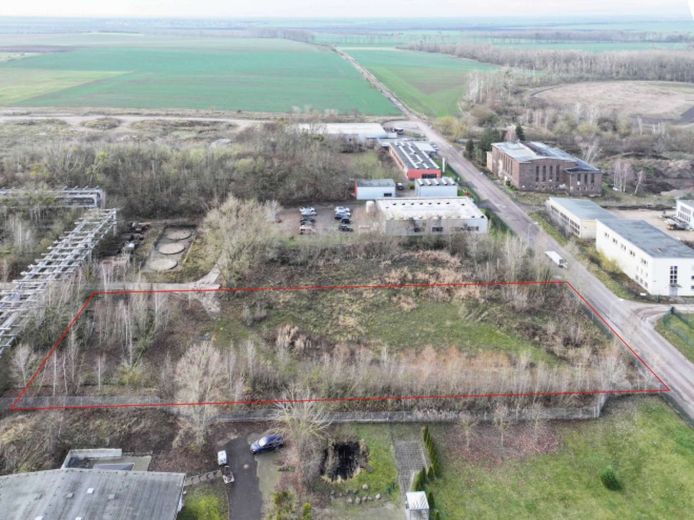 Erschlossenes Gewerbeareal nahe Magdeburg- Ideal für Ihr Business in Schönebeck *PROVISIONSFREI – Oestliches Luftbild