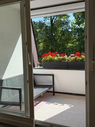 Particular: soleado apartamento de 2 habitaciones con terraza – Terrasse