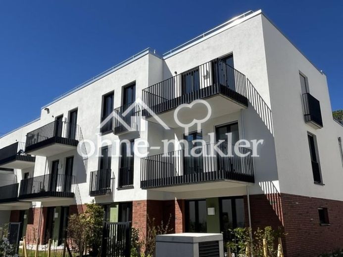 Lichtdurchflutete 4-Zimmer-Wohnung mit Südbalkon in den Wolf Höfe – Foto 1