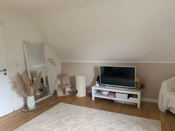 Schlafzimmer vordere Wohnung3