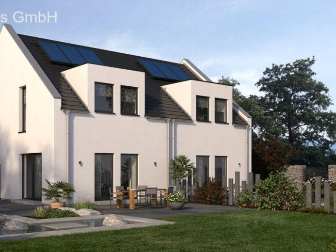 Wirklich ein Doppelhaus? - Mehr dazu unter 0172/2618341 – Foto 1