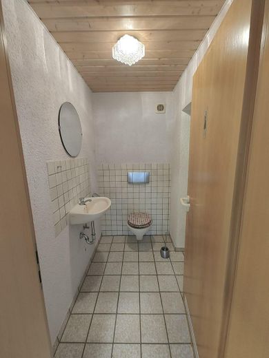 Haushälfte mit 2 separaten Wohnungen, eigenem Garten **OHNE PROVISION** – Foto 15