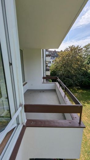 Wohntraum з видом на зелень у Дюссельдорфі – Balkon