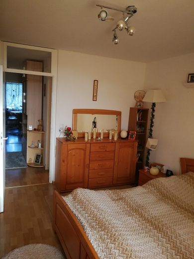 Schnäppchen von Privat: Zwischen Natur und Stadt, helle 3,5-Zimmer Wohnung mit 2 Balkonen in Sindelfingen – Foto 8