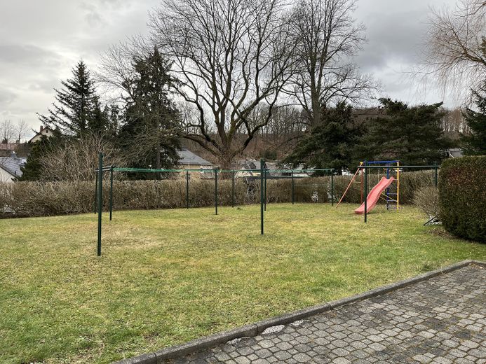 helle 2-Raumwohnung in Chemnitz-Klaffenbach im Erdgeschoss – Garten