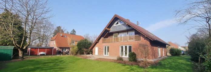 Rückseite mit Garten