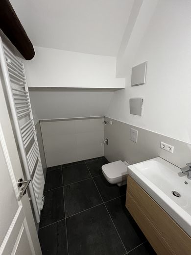 Charmante 3-Zimmer-Wohnung im Denkmalobjekt – 75 m², ab sofort verfügbar – Zdjęcie 6