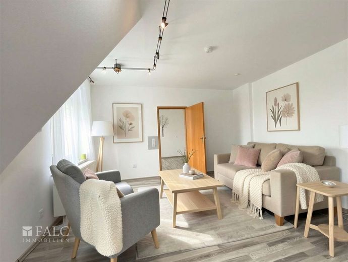 Familienfreundliche 4-Zimmer-Wohnung mit Balkon &amp; Gartenmitnutzung in Wuppertal-Oberbarmen – Wohnzimmer - (KI generiert)