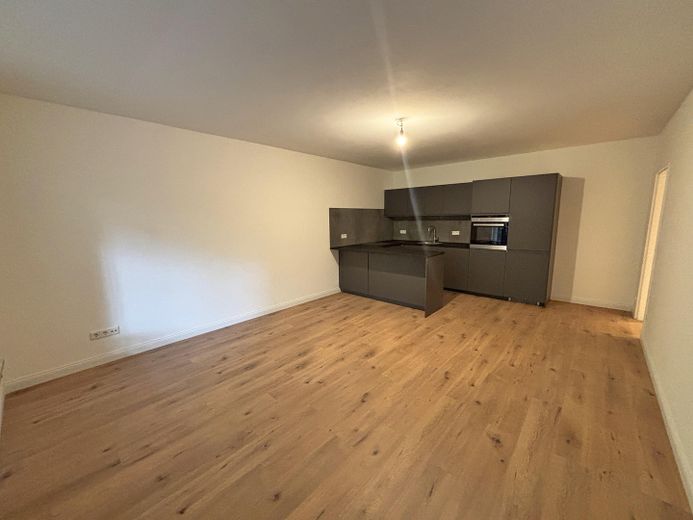 Moderne 3-Zimmer ETW, Erstbezug nach Sanierung, inkl. TG-Stellplatz, ohne Courtage – Foto 2