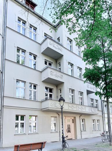 Straßenfront