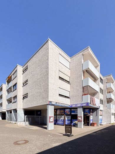 Premium-Angebot: Gonsenheim! 2-ZKB-Whg mit TG &amp; Balkon! Freigestellt! Gut vermietbar, WG geeignet – Hausansicht