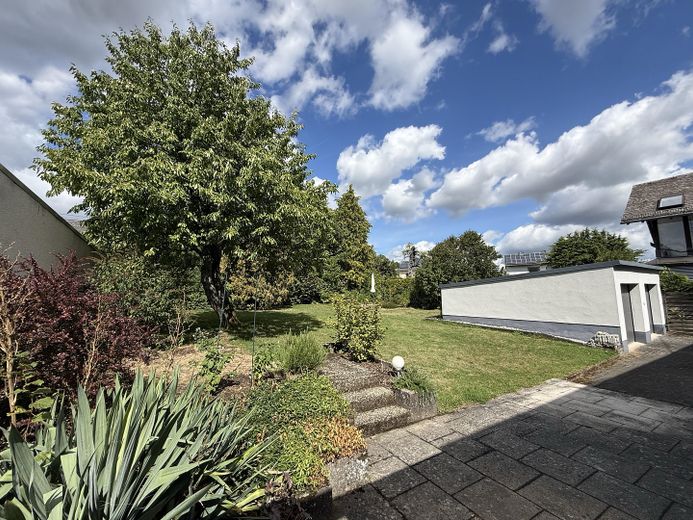 ETW-Montabaur 4O+M+S – Gartenansicht