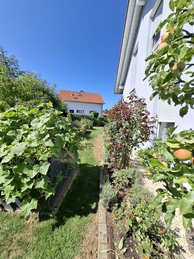 Energy-efficient passive house in a quiet location – Gartenteil