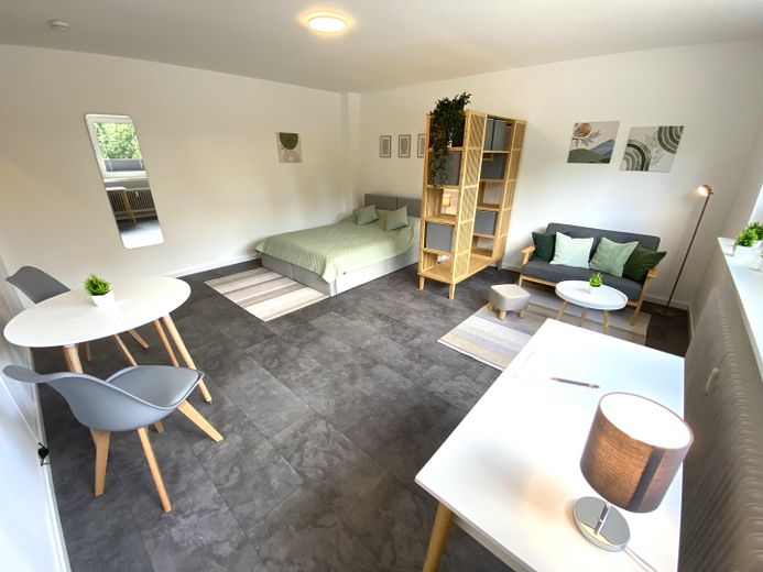 Appartamento esclusivo * Vista sulle fortificazioni verdi * Abitare tra le fortificazioni e il Weser – Wohn- u. Schlafraum