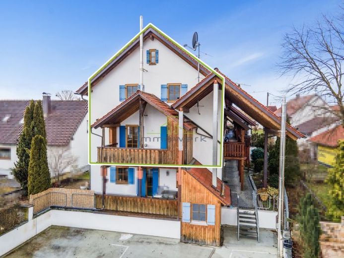 Exklusive Maisonettewohnung mit großem Balkon in Kirchdorf an der Iller! – Foto 1