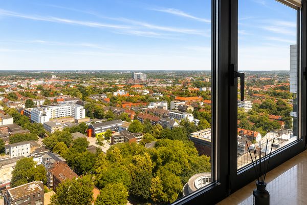 Fully furnished high-rise residence  29F/ W3 Panorama  views over Hamburg