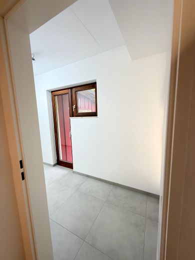 Zugang Haushaltsraum