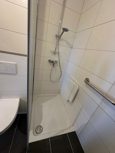 2-room apt. in a well-maintained apartment building & car parking space – Photo 19