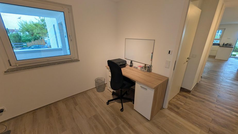 Arbeits-/Kinderzimmer