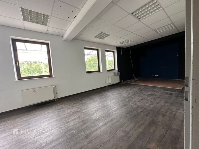 Wohn- und Bürogebäude mit Ausbaupotenzial – 1 OG
