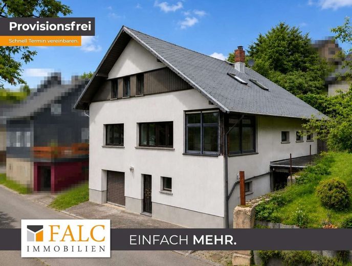 SCHNÄPPCHEN! Vollunterkellertes Zweifamilienhaus in Cursdorf - FALC Immobilien – Titelbild