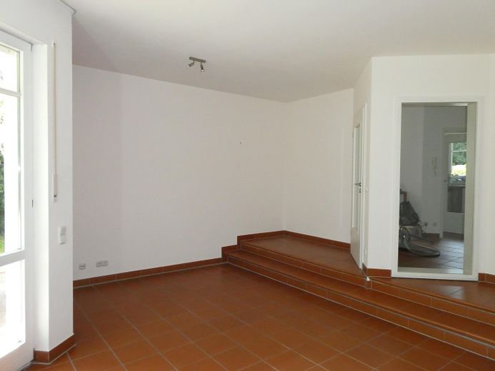 Hochwertige DHH in ruhiger Toplage München-Obermenzing – Wohnzimmer