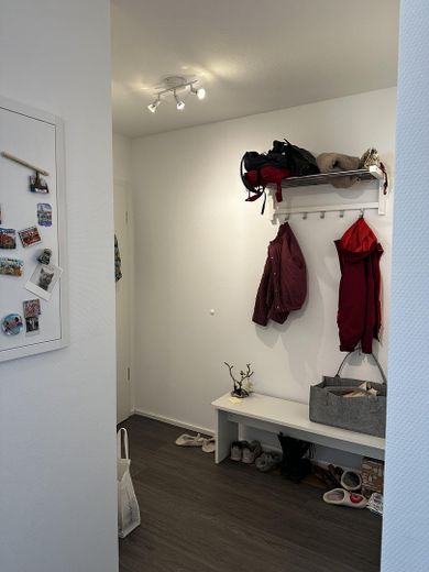 Modern appartement met 2 kamers – Flur