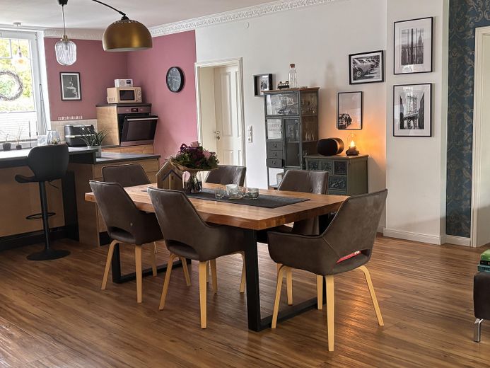 Vivere e lavorare sul Mare del Nord su 430 m² – Foto 3