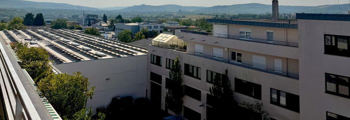 Möblierte Wohnung mit Panoramaterrasse & Weitblick – Ausblick 