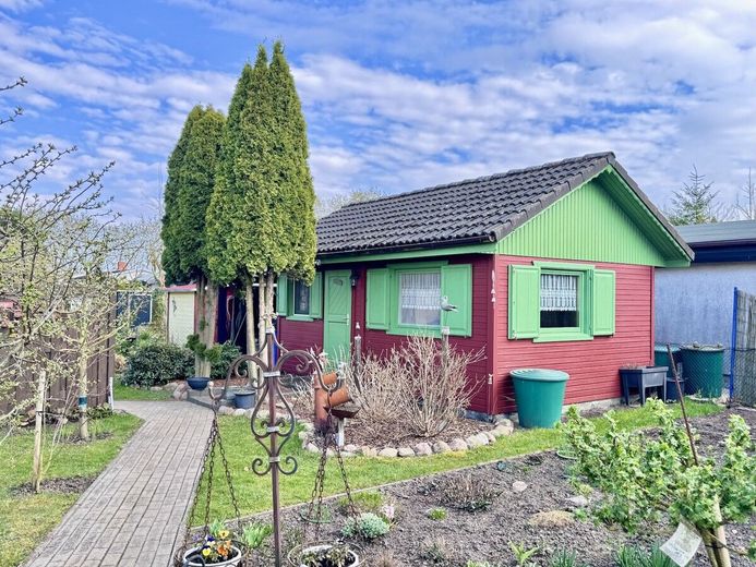 HORN IMMOBILIEN ++ Einfamilienhaus mit Wintergarten, Kamin und Gästehaus in Krugsdorf bei Pasewalk – Gästehaus