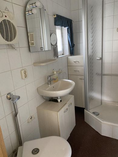 Vrijstaande woning met balkon en garage – Foto 35