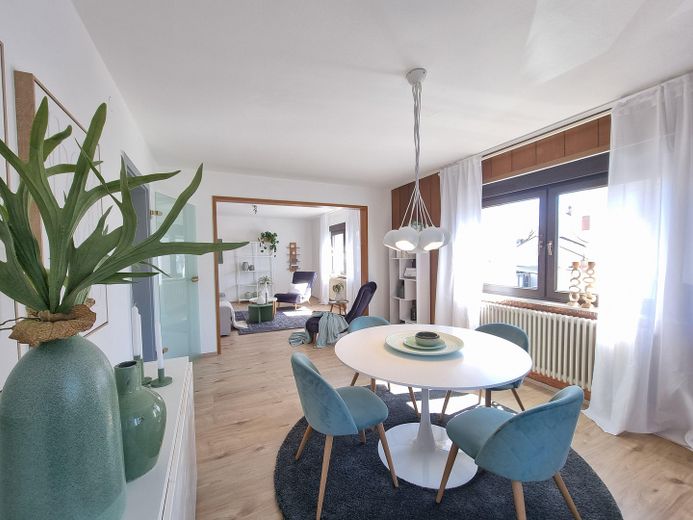 Großzügige 5,5-Zimmer-Maisonette mit Hauscharakter und viel Platz für die Familie – Esszimmer