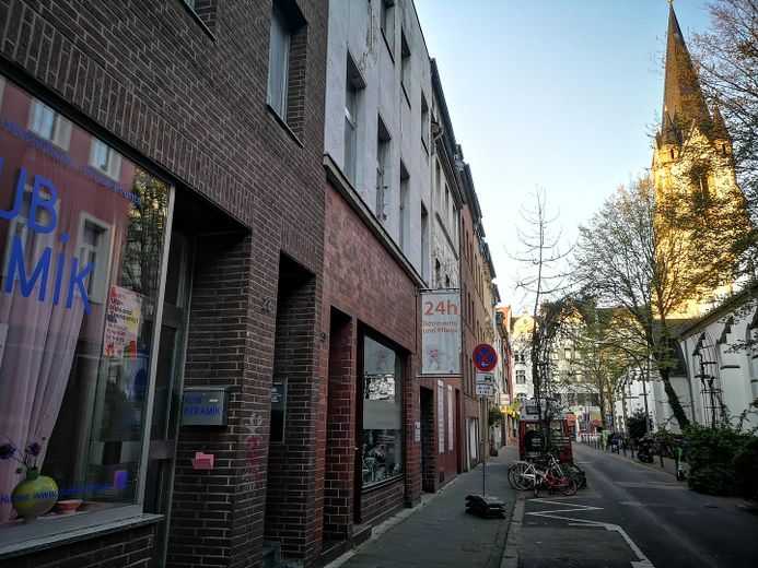 Торгове приміщення Ehrenfeld – Wahlenstraße