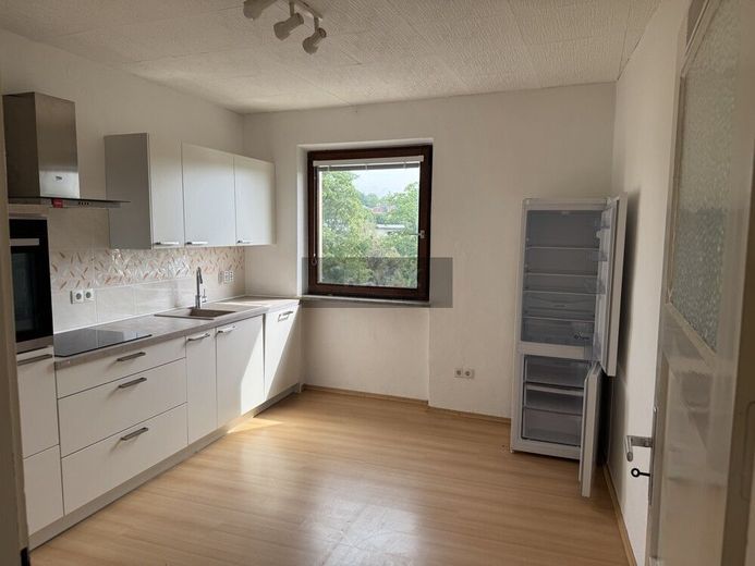 Ideale Kapitalanlage oder Eigenheim in Selb – Foto 23.06.26, 10 18 24