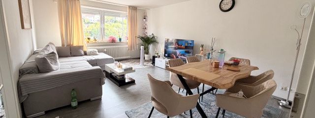 schöne 2 Zi.-Whg. in kl. Wohneinheit, Nähe Hbf/ZOB/HfWU – Wohnzimmer