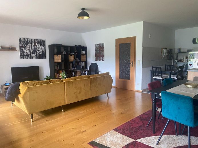 Blick in den Wohn-/Essbereich