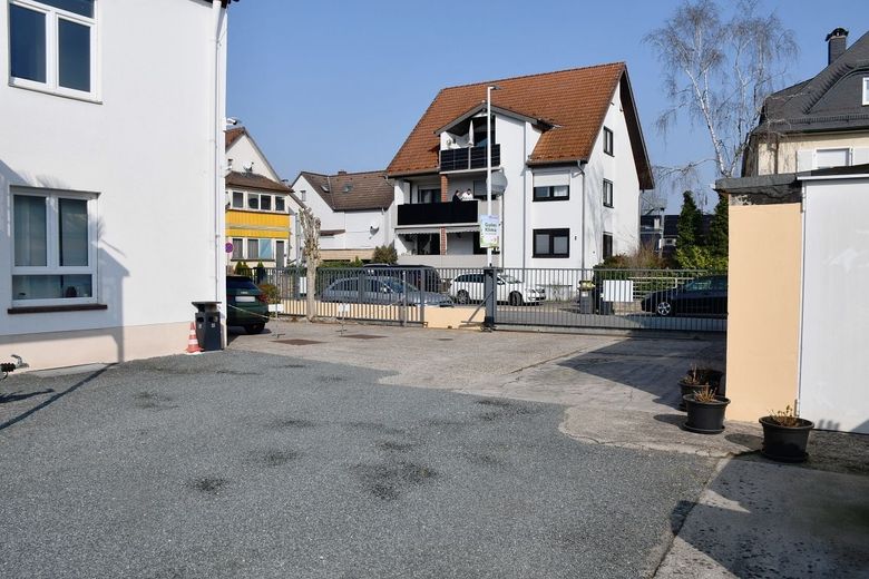 Interessantes Abrissgrundstück, 1.344 m², in Darmstadt-Arheilgen – Hofansicht