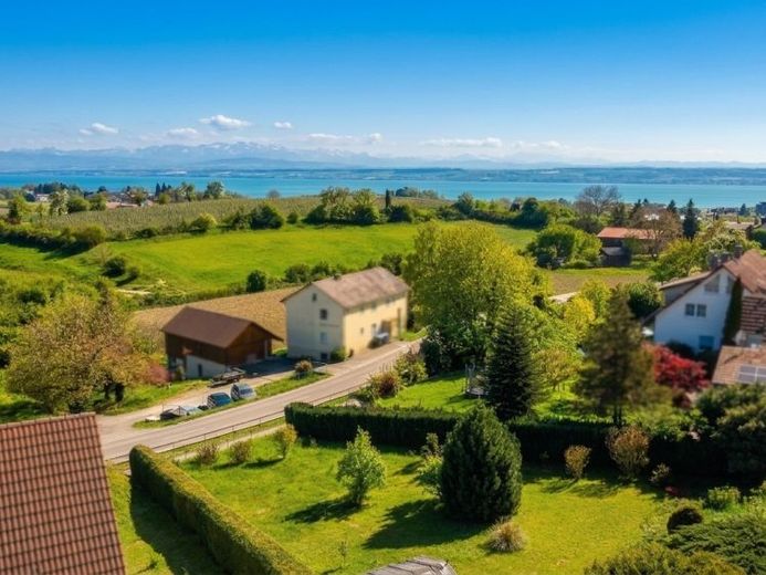 Bebaubares Grundstück mit See- und Alpenblick - Potenzial für ein Mehrfamilienhaus – Foto 1
