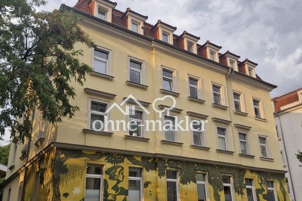 Bezugsfreie 2-Zimmer-Dachgeschosswohnung im Hechtviertel Dresden inkl Parkplatz