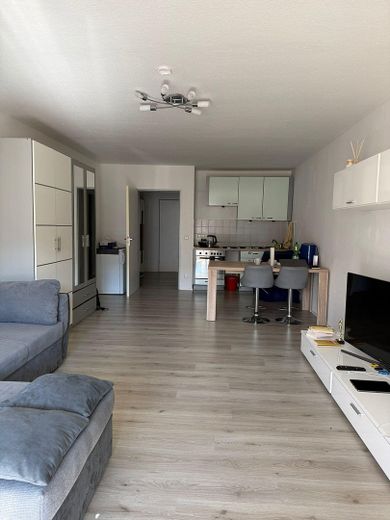 Wohn-/Schlafraum m. Kochnische