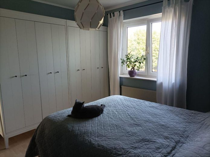 Provisionsfrei von privat: Bezugsfreie 3-Zimmer-Wohnung mit Balkon, Keller, TG in Dietzenbach-Mitte! – Schlafzimmer